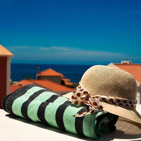 Chez Nous Pensjonat Azenhas do Mar